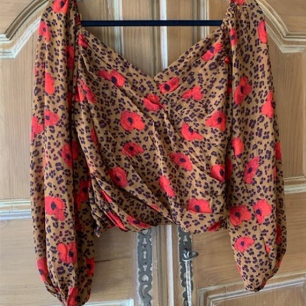 FALL FLORAL ANIMAL PRINT TOP - BRAND NEW WITH TAGS
